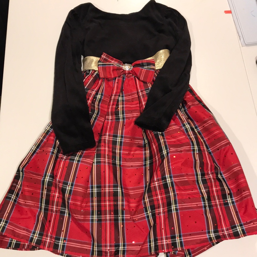 Girls red plaid holiday dress